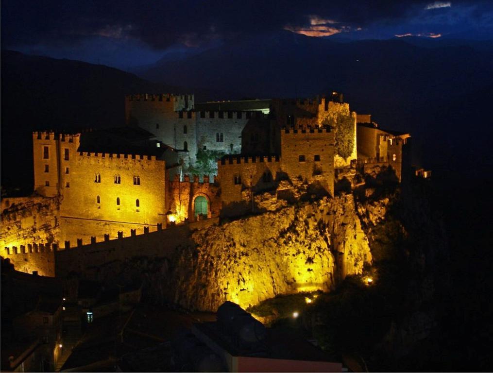 Case Vacanze Scimeca Caccamo Exterior photo